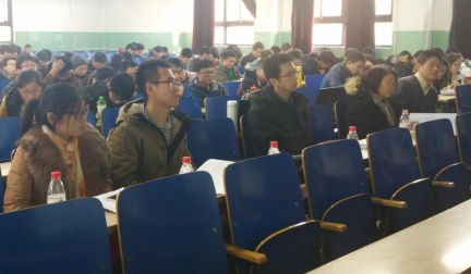 英国威廉希尔公司1315大班优良学风班建设答辩活动成功举办